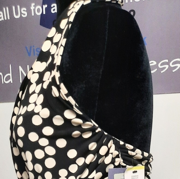 Wrap Dress - Picture 1 of 8